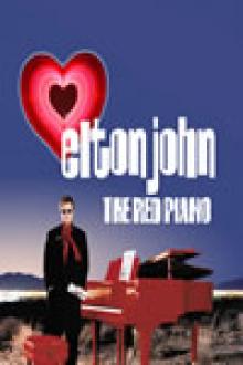 ELTON JOHN LIVE