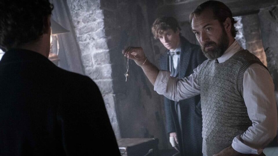 Numéro de scène 1 du film Les Animaux Fantastiques: Secrets de Dumbledore