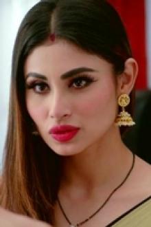 Mouni Roy