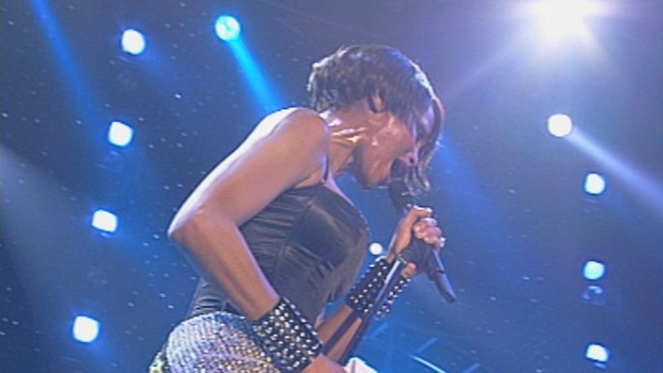 Scène nummer 5 van de film Docu: Whitney - Can I Be Me